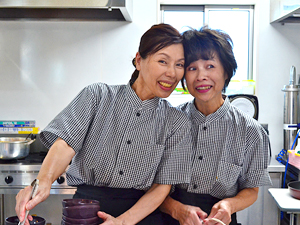 サービス付き高齢者向け住宅　コンフォール志津川　田坂 ちづるさん　田村 リツ子さん