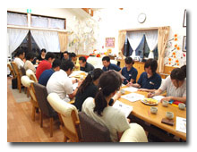 会場　認知症対応型デイサービスひがし野まごごろ庵