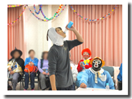 プログラム6：障害物競走ラムネ一気＆黄粉餅顔面ダイブ�